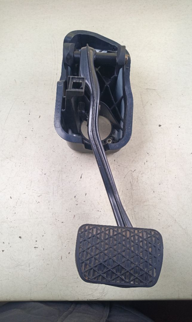 PEDAL FRENO Mercedes-Benz E Coupe (BM 238)