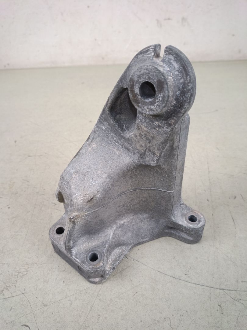SOPORTE MOTOR