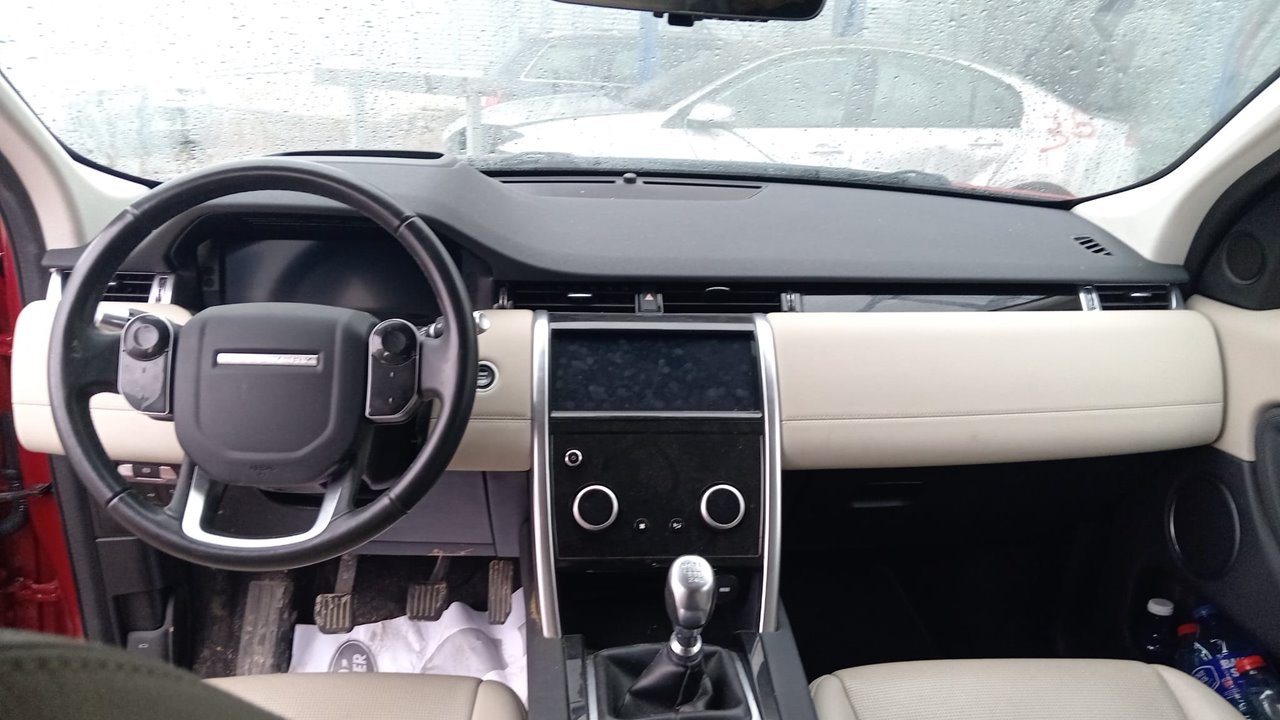 Imagen del vehículo Land Rover Discovery Sport