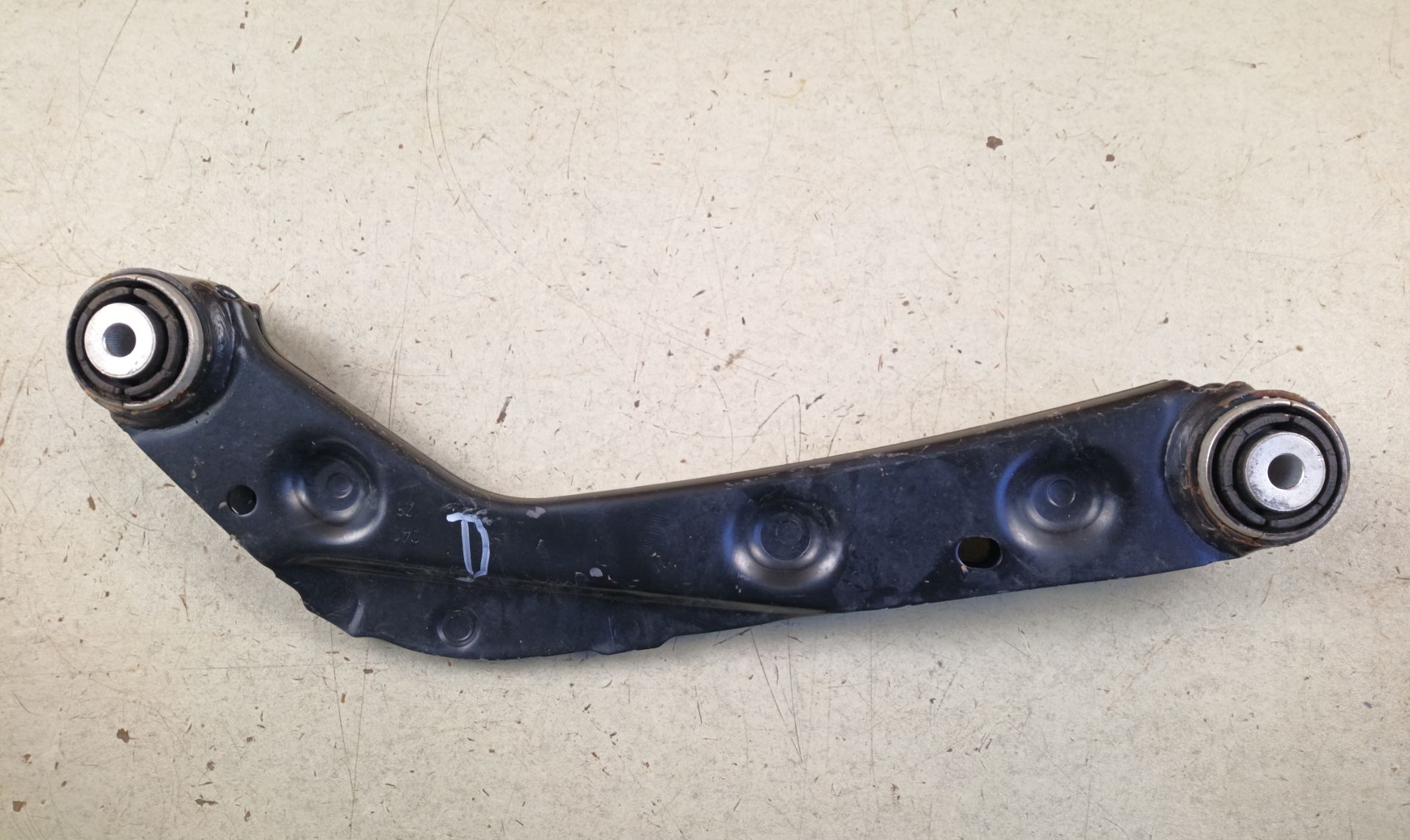 BRAZO SUSPENSION SUPERIOR TRASERO DERECHO Volvo XC60