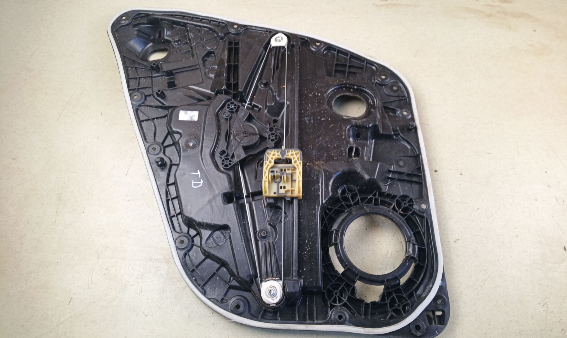 ELEVALUNAS TRASERO DERECHO Volvo XC60