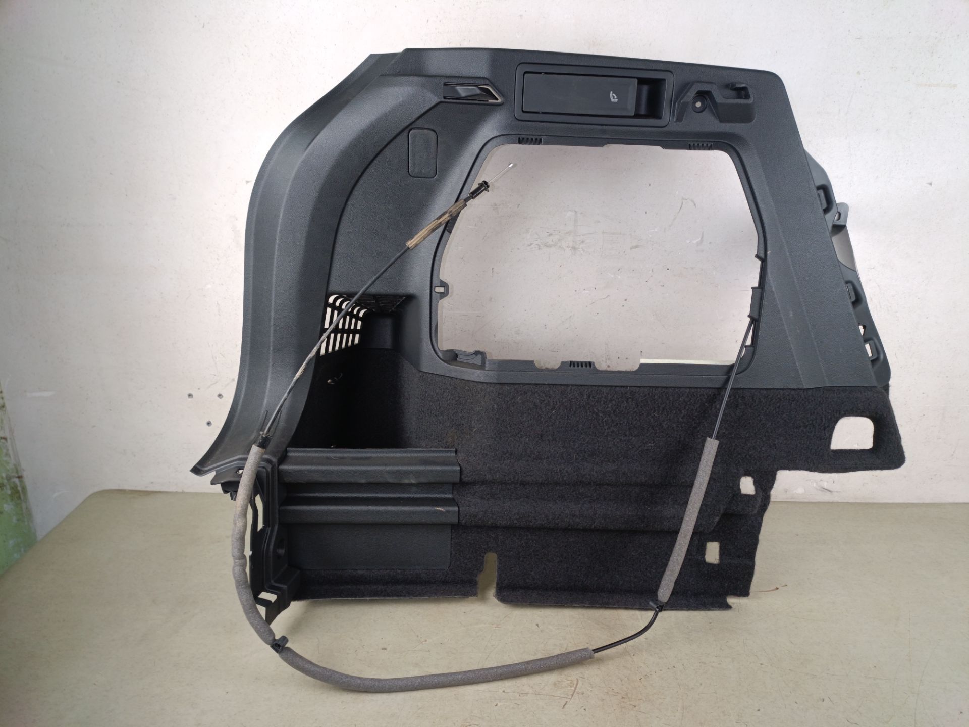 EMBELLECEDOR Volkswagen Tiguan (AD1)