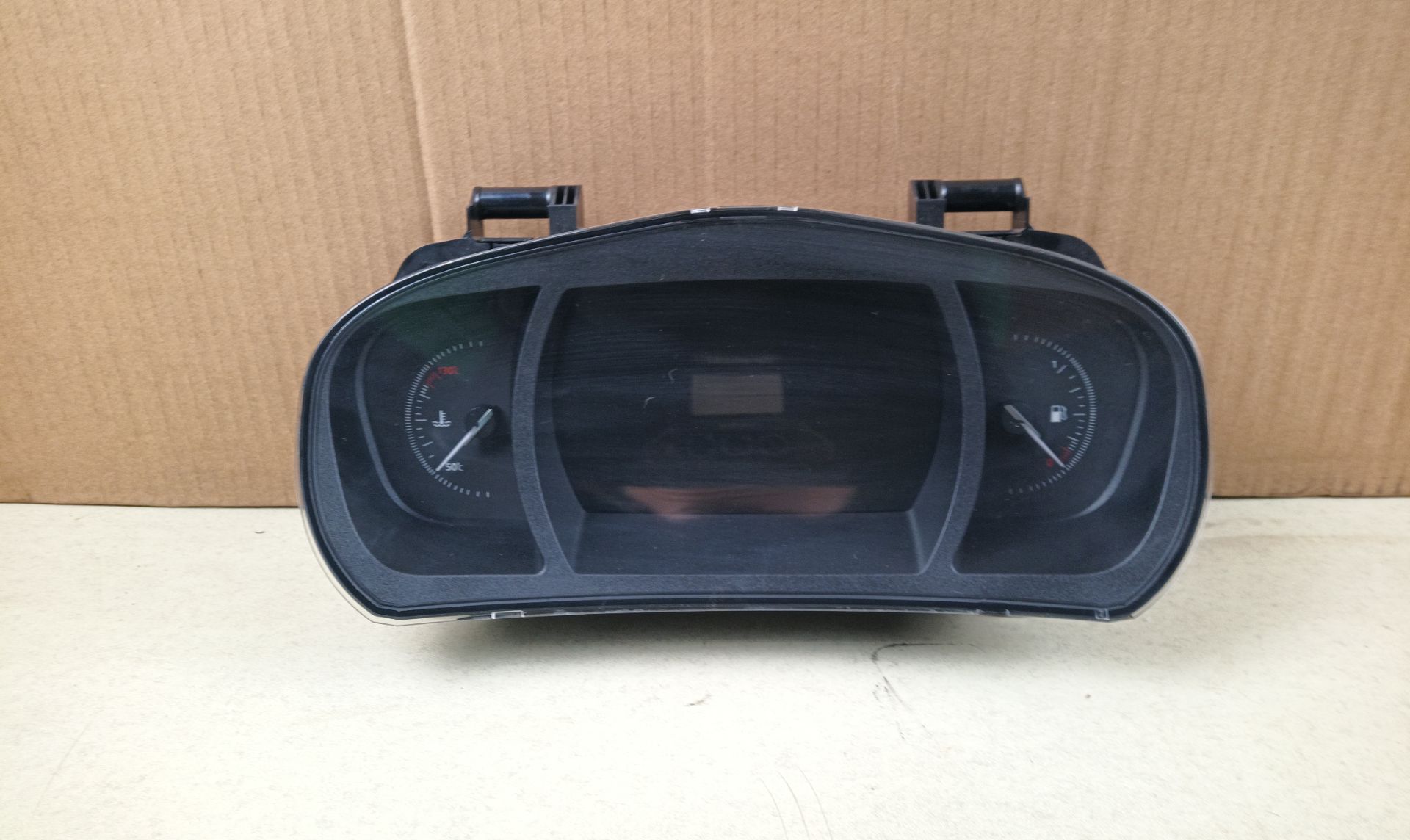 CUADRO INSTRUMENTOS Renault Megane IV Berlina 5P