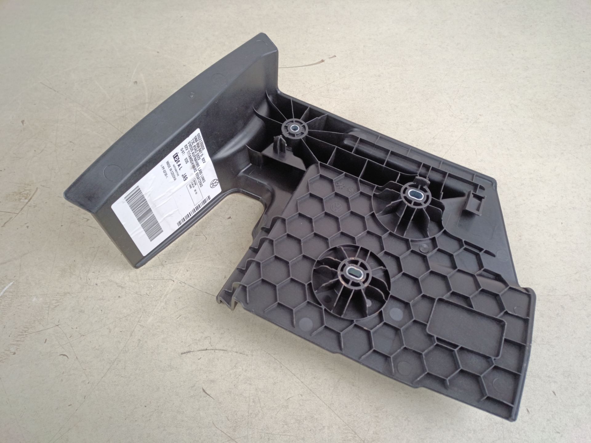 EMBELLECEDOR Volkswagen Tiguan (AD1)