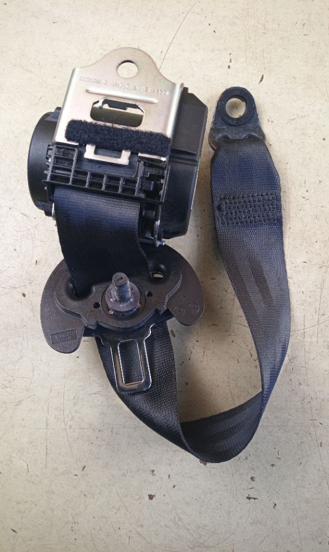 CINTURON SEGURIDAD TRASERO DERECHO Land Rover Discovery Sport