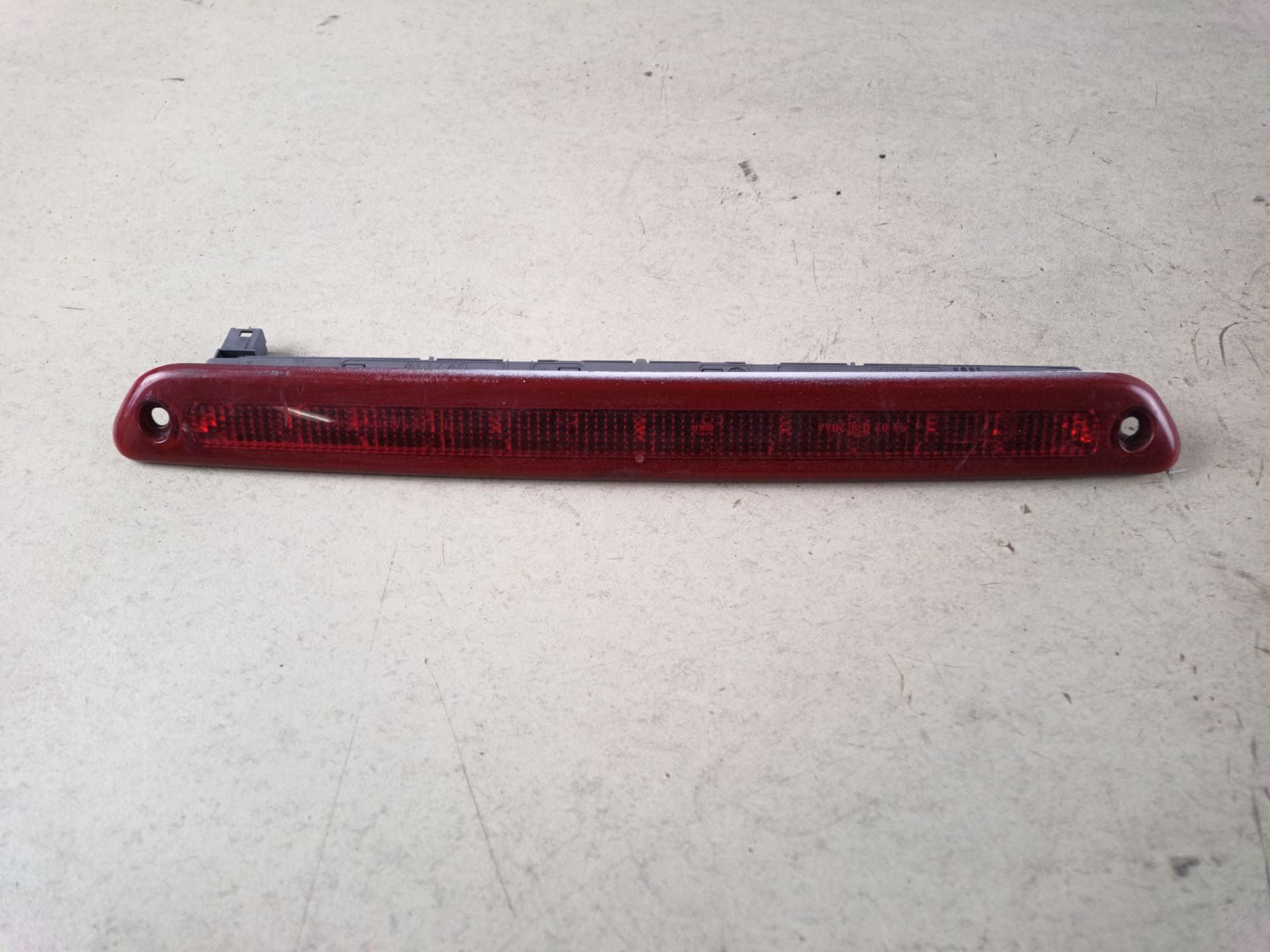 LUZ CENTRAL DE FRENO Mercedes-Benz