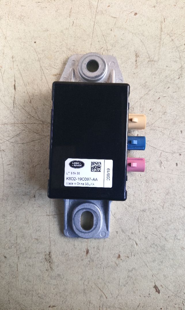 AMPLIFICADOR DE ANTENA Land Rover Discovery Sport