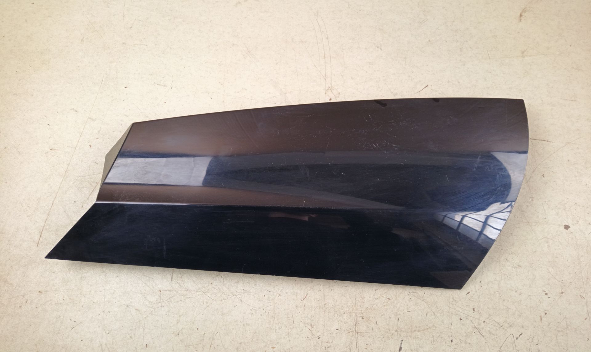 EMBELLECEDOR Land Rover Discovery Sport