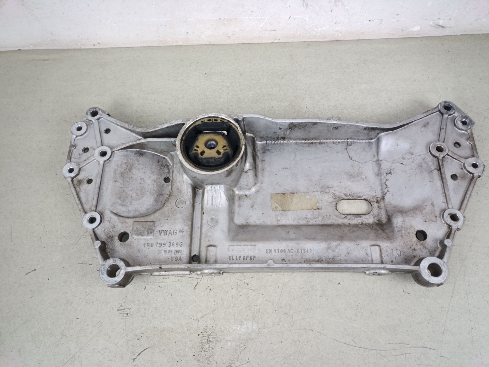 PUENTE DELANTERO Seat Leon (1M1)