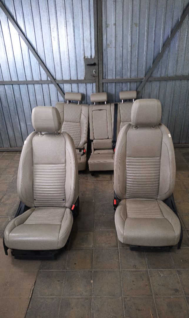JUEGO ASIENTOS COMPLETO Land Rover Discovery Sport