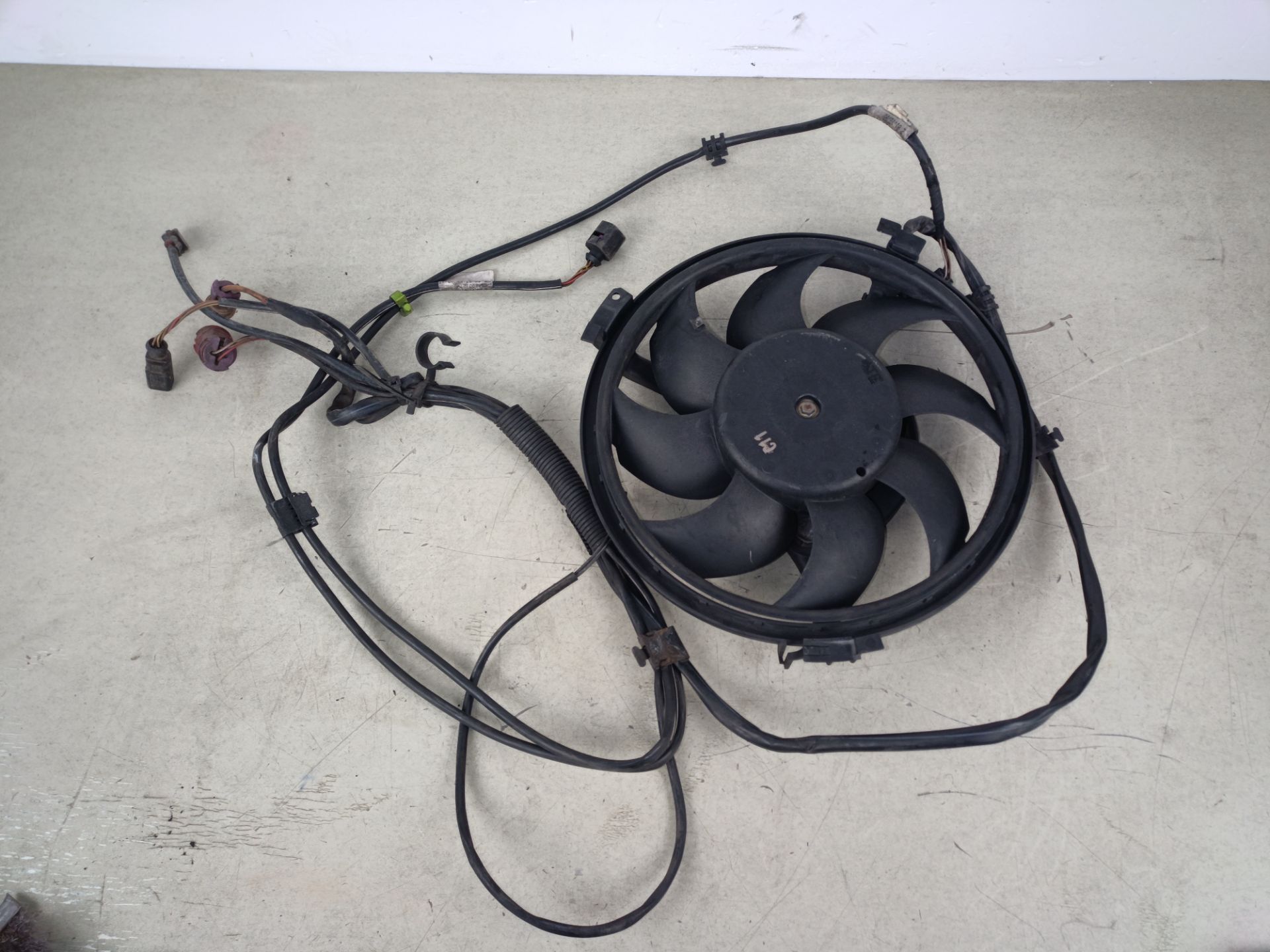 ELECTROVENTILADOR Audi A6 Avant (4B5)