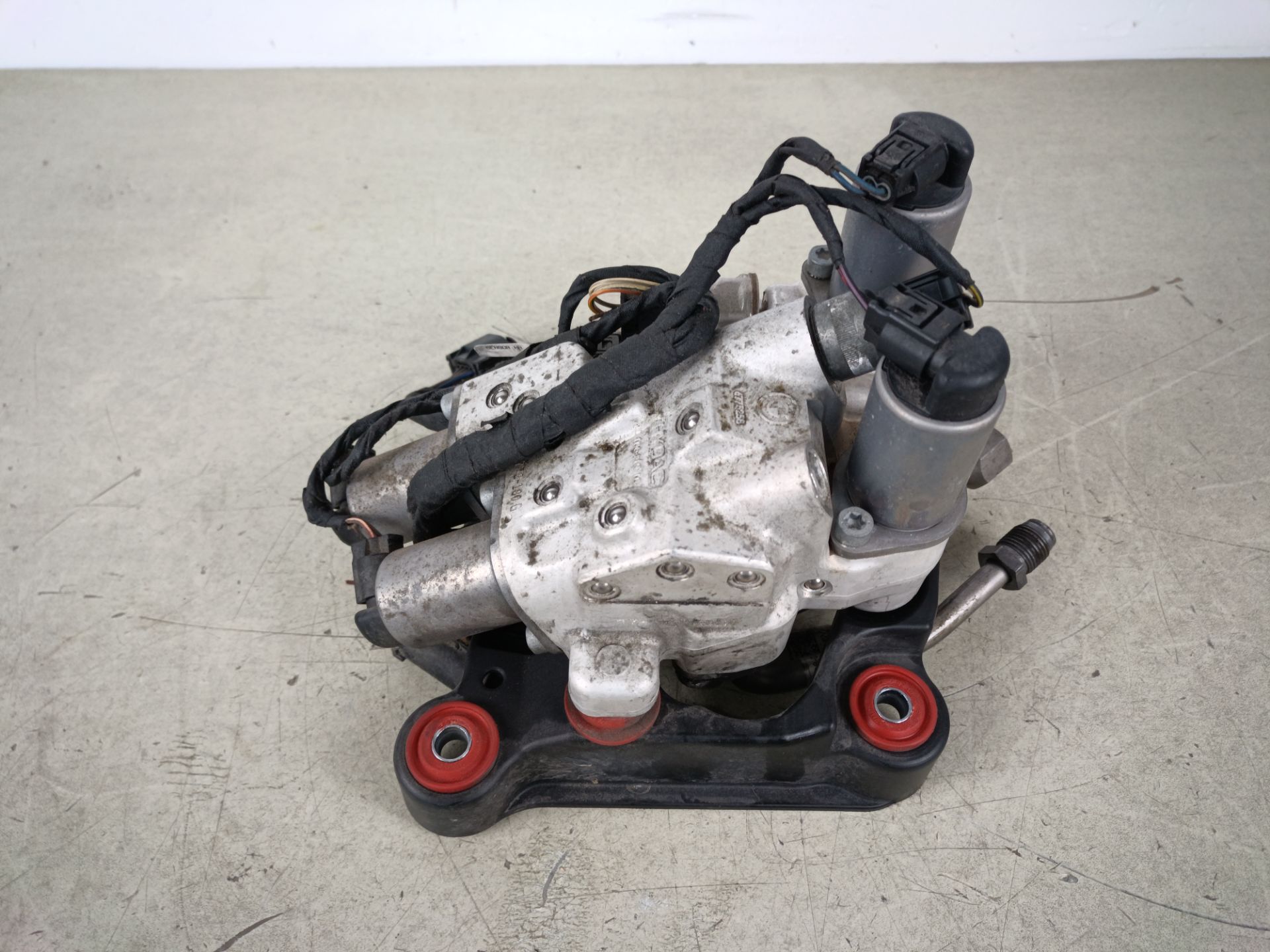 BOMBA SUSPENSION BMW 5 Berlina (F10)