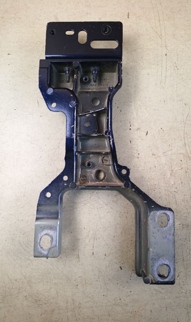 SOPORTE PARAGOLPES DELANTERO Land Rover Range Rover Velar