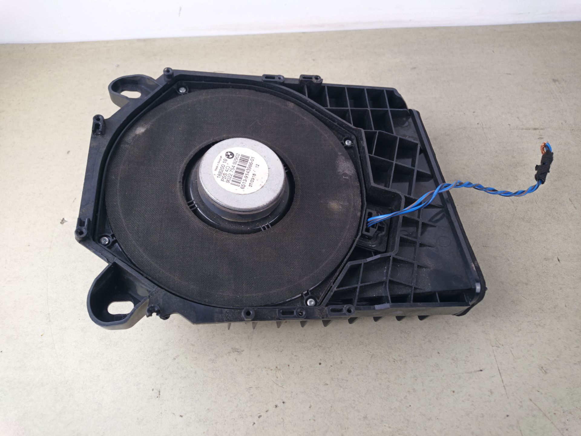 SUBWOOFER BMW 3 Berlina (E90)