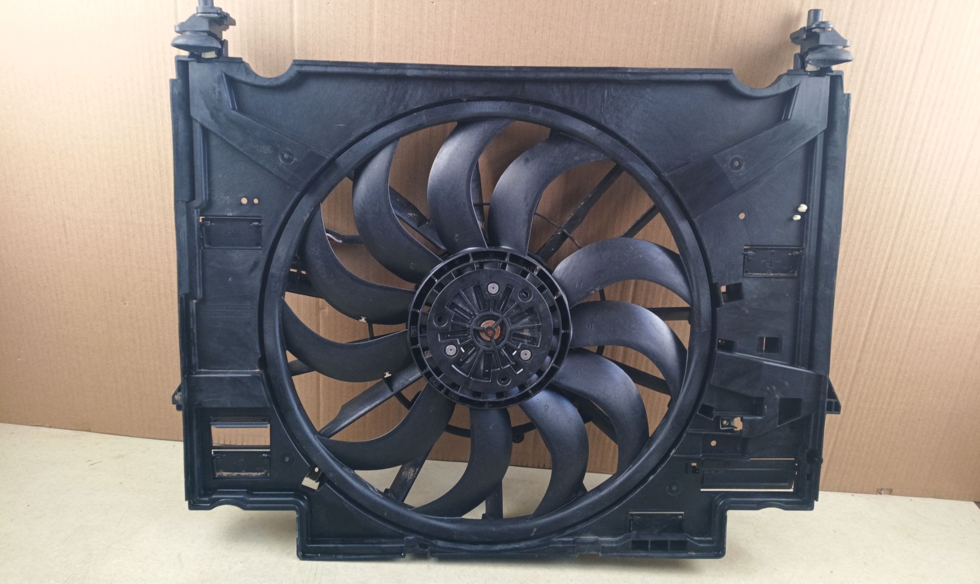 ELECTROVENTILADOR Land Rover Range Rover Velar