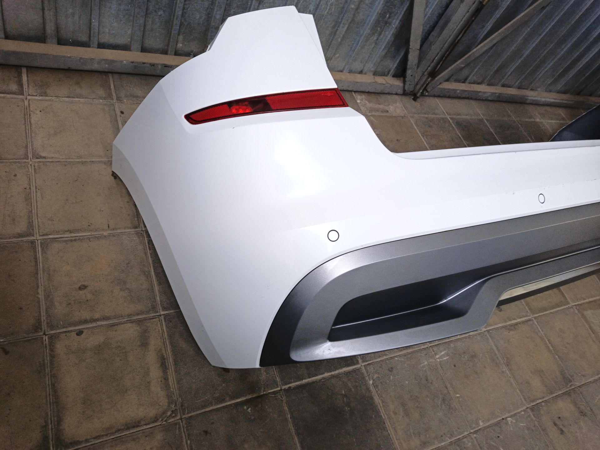 PARAGOLPES TRASERO Skoda Kamiq (NW4)