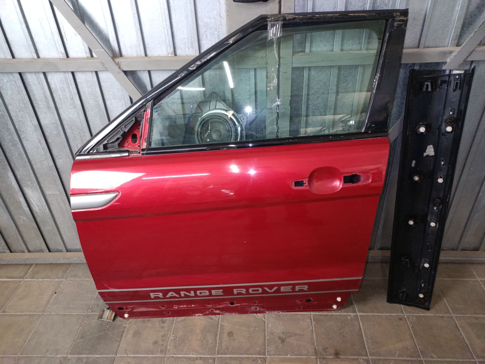 PUERTA DELANTERA IZQUIERDA Land Rover Range Rover Evoque