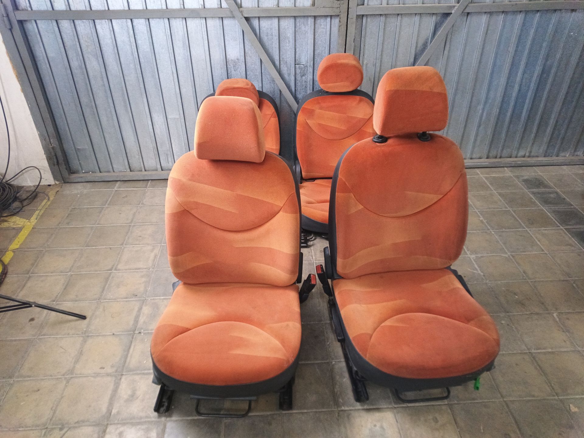 JUEGO ASIENTOS COMPLETO Citroen C2