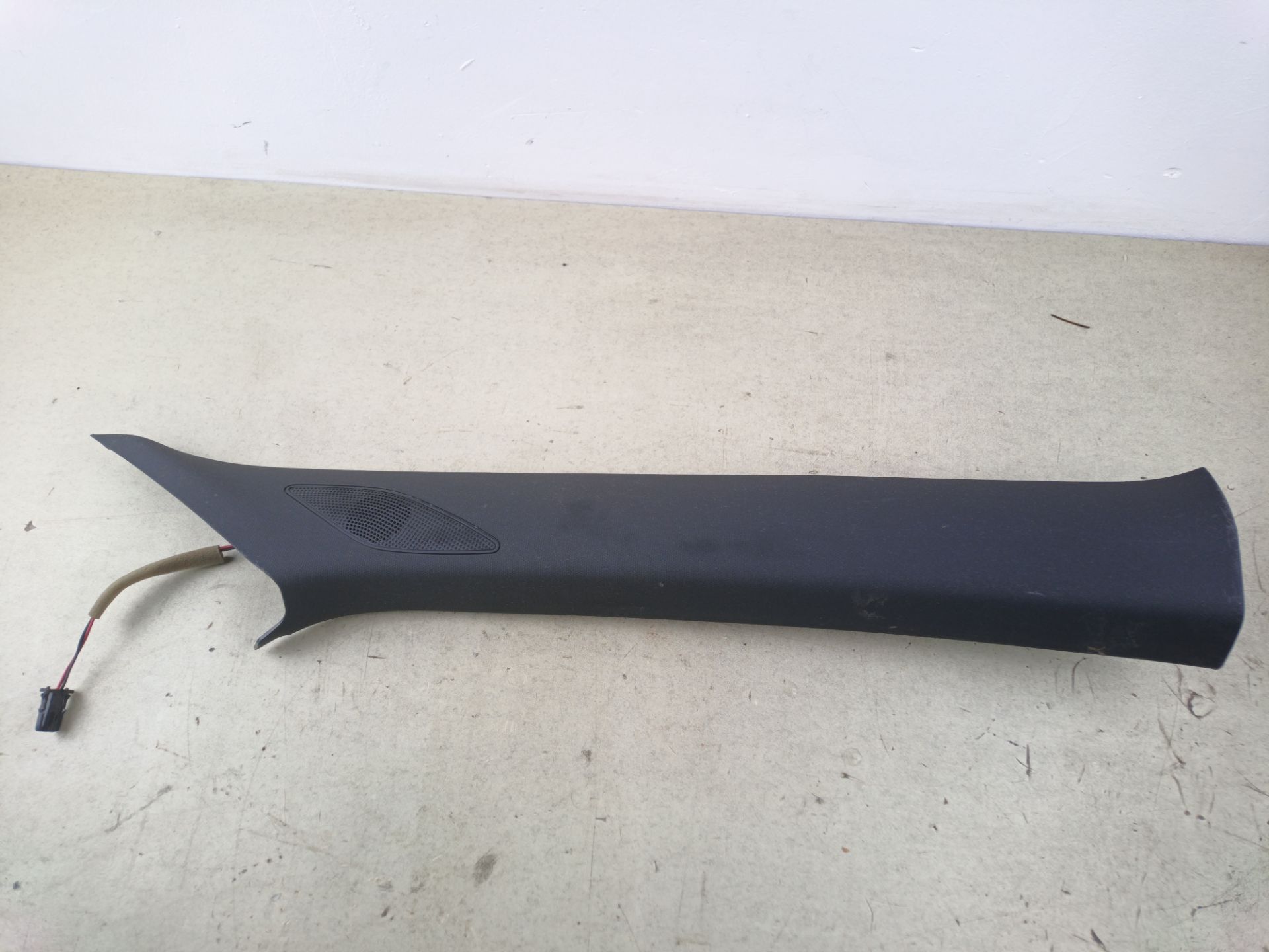 EMBELLECEDOR Skoda Kamiq (NW4)