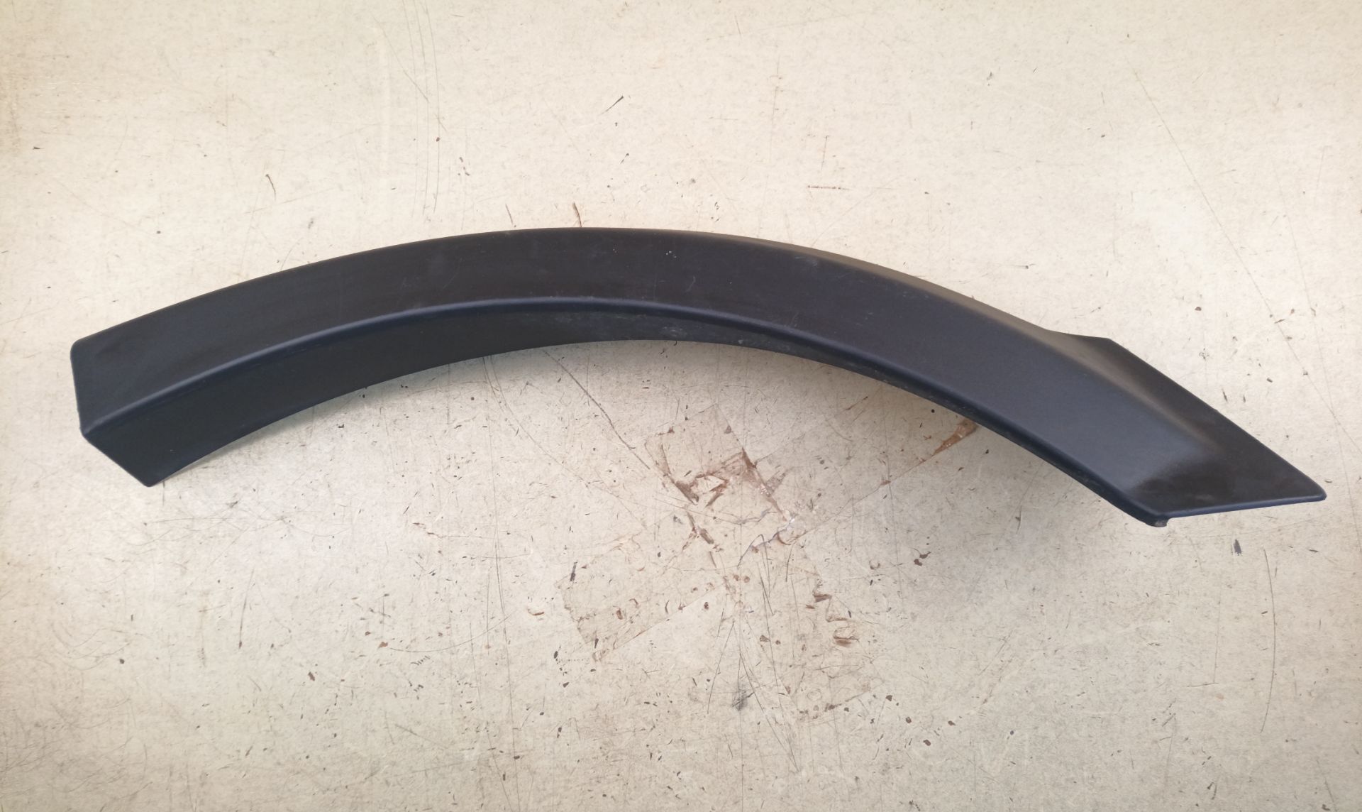 ALETIN TRASERO IZQUIERDO Land Rover Range Rover Velar