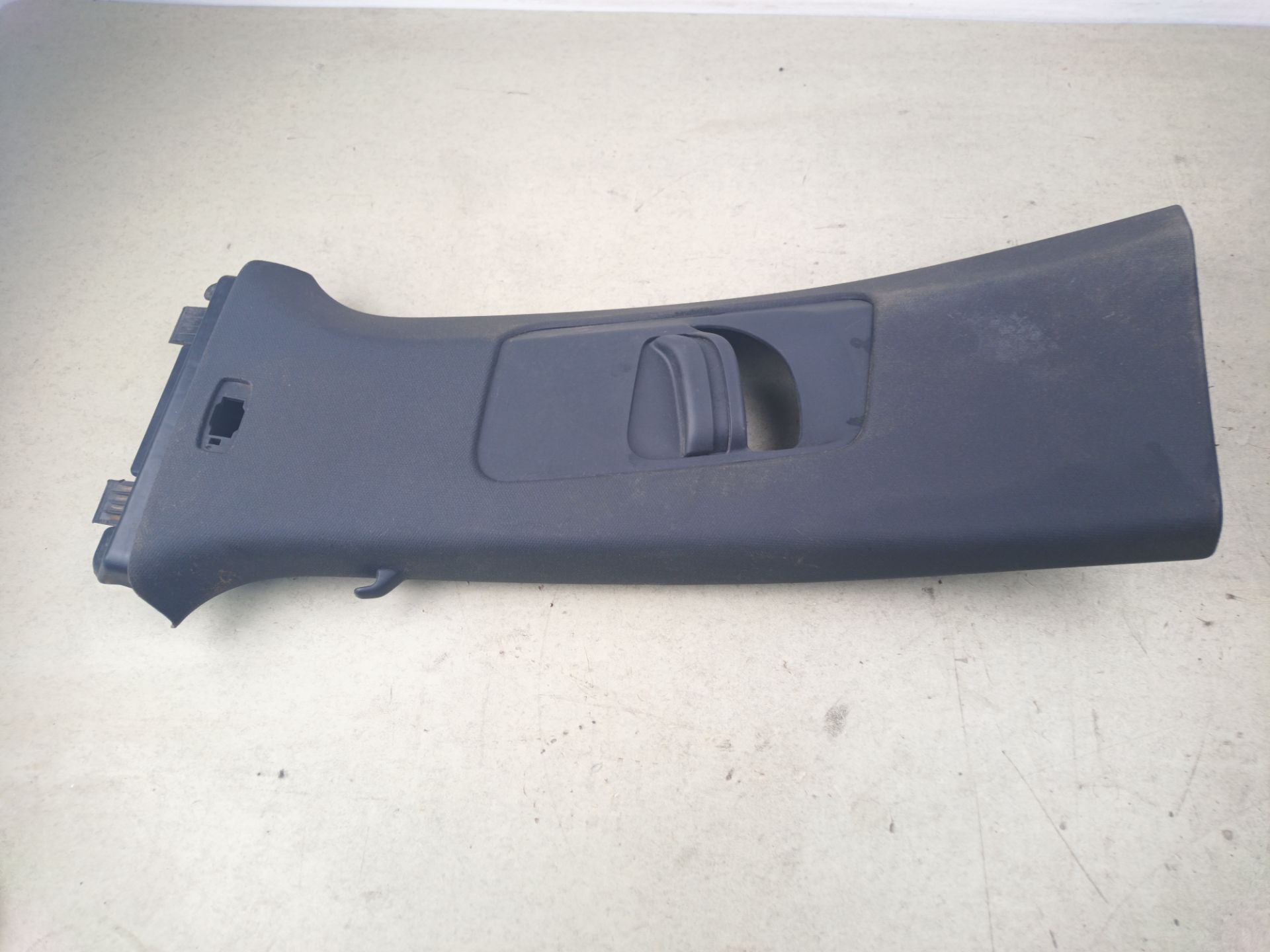 EMBELLECEDOR Skoda Kamiq (NW4)