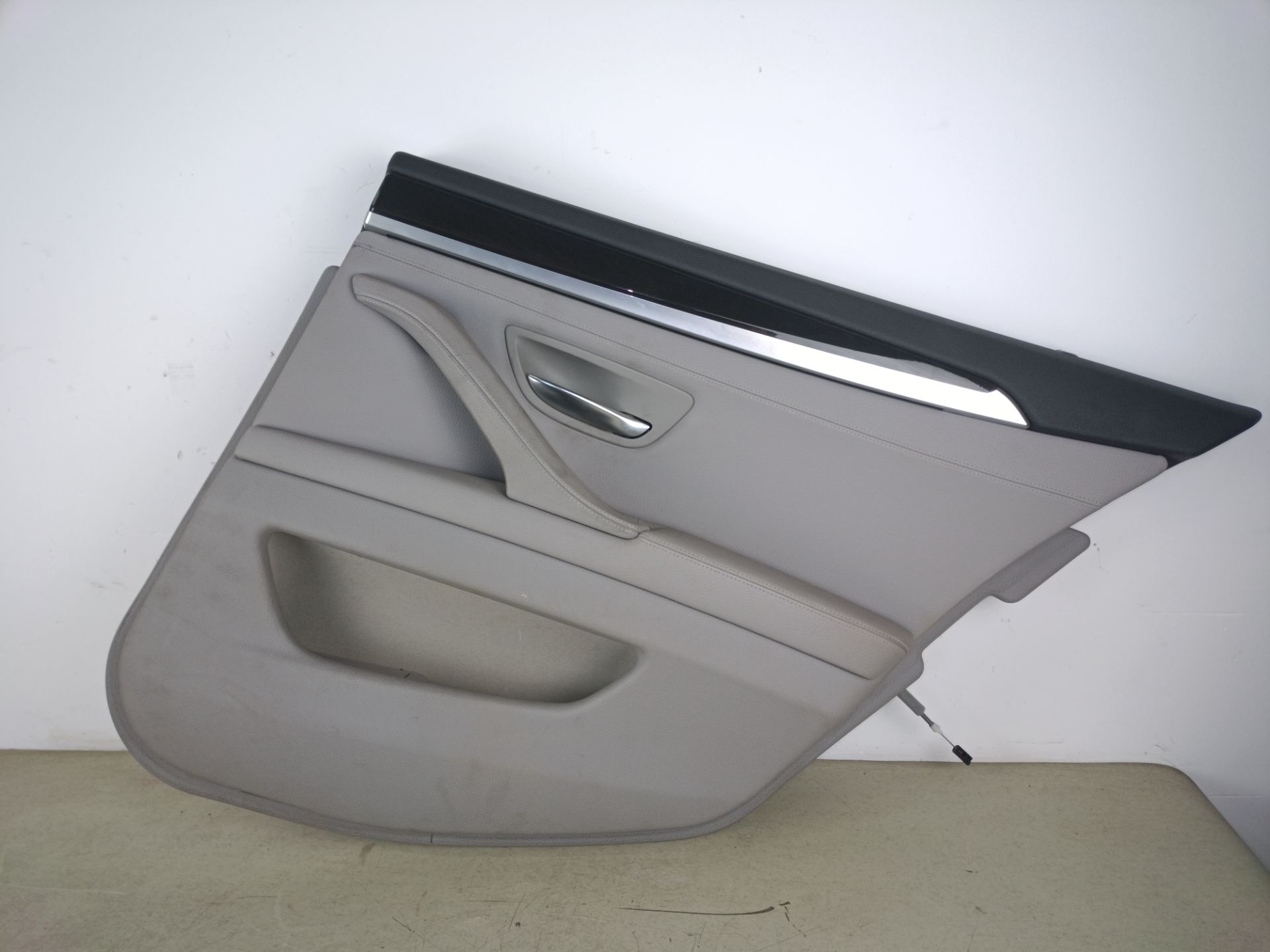 GUARNECIDO PUERTA TRASERA DERECHA BMW 5 Berlina (F10)
