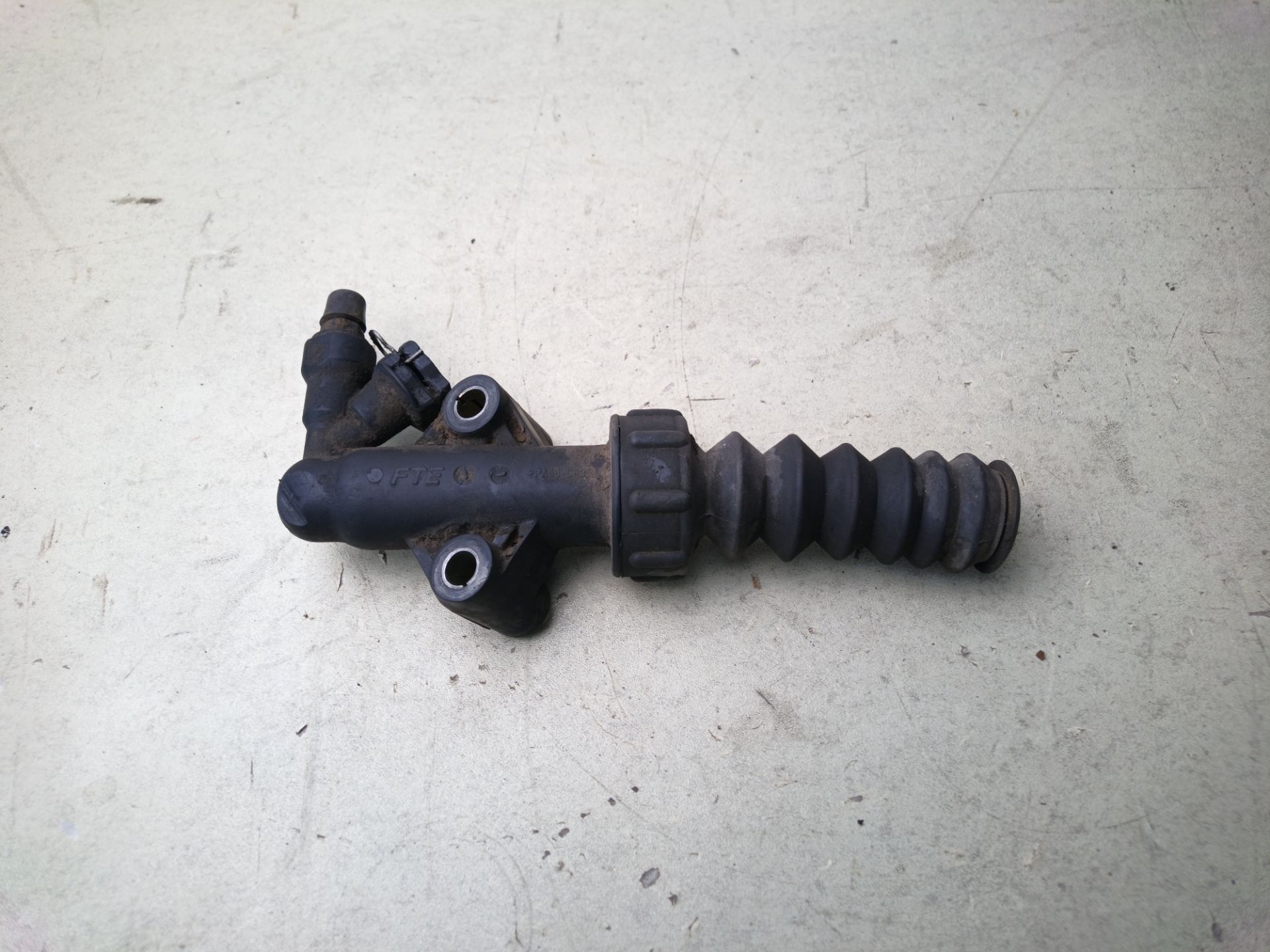 BOMBIN EMBRAGUE Citroen C2