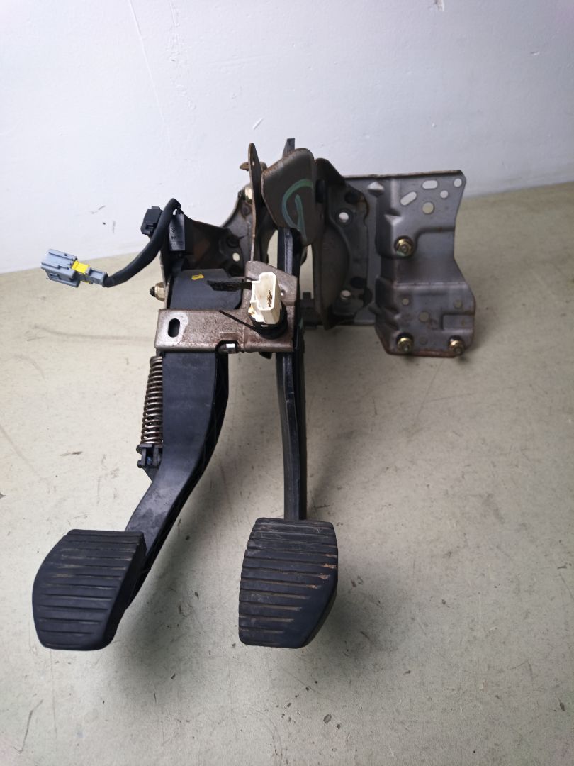 PEDALERA COMPLETA Citroen C2