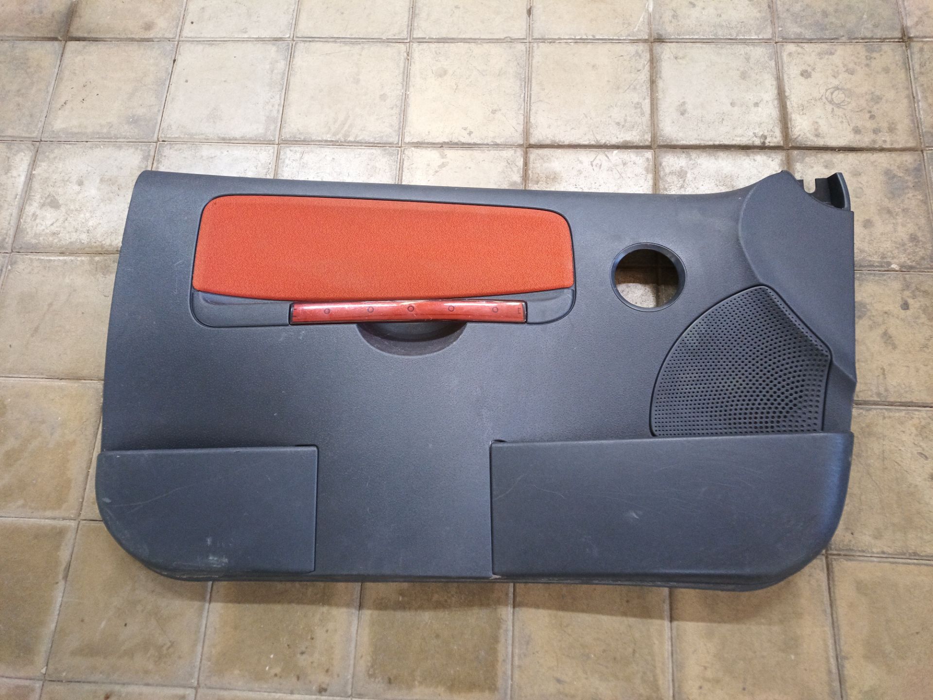 GUARNECIDO PUERTA DELANTERA IZQUIERDA Citroen C2