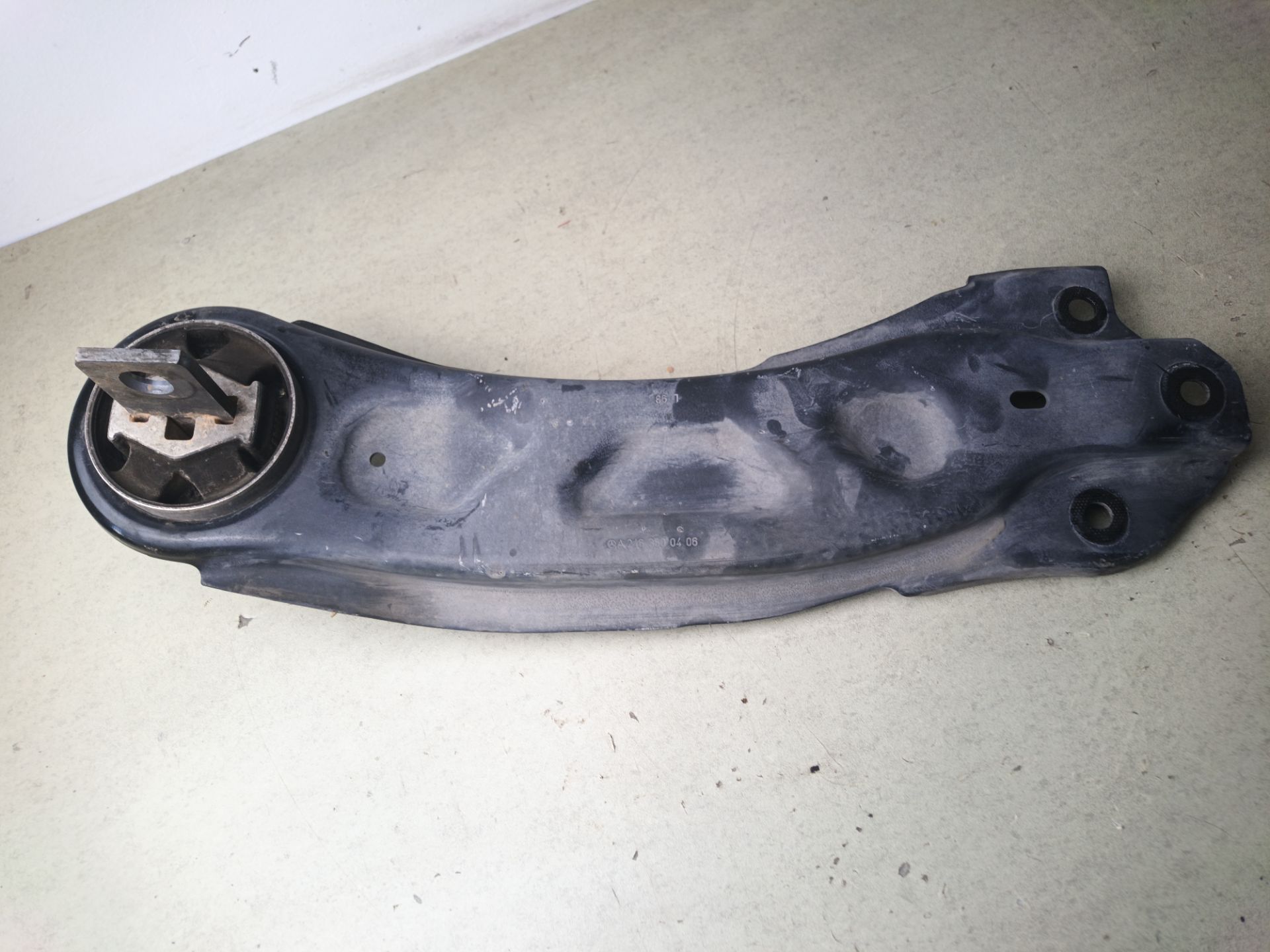 BRAZO SUSPENSION TRASERO IZQUIERDO Mercedes-Benz CLA (BM 117)