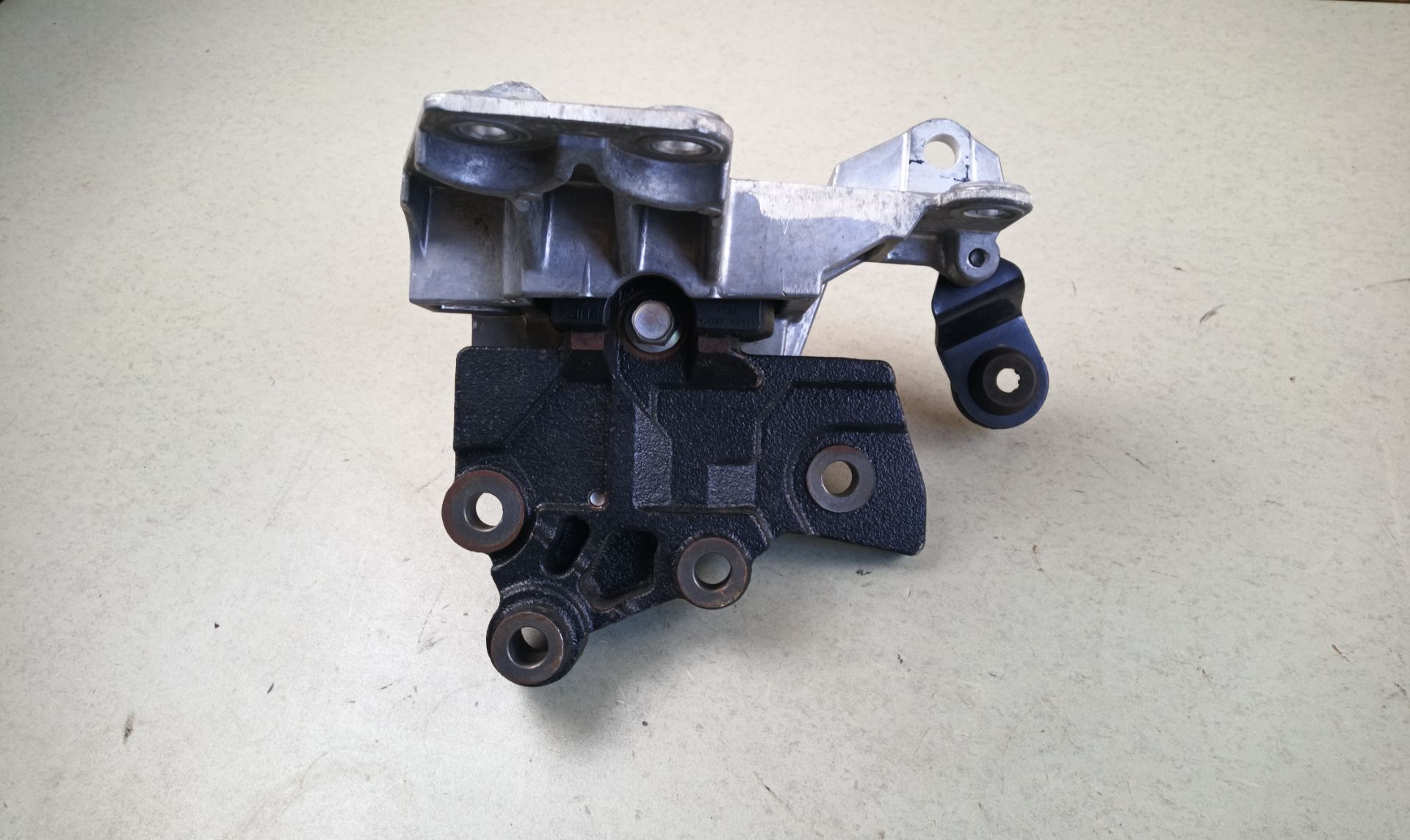 SOPORTE MOTOR Renault Koleos II