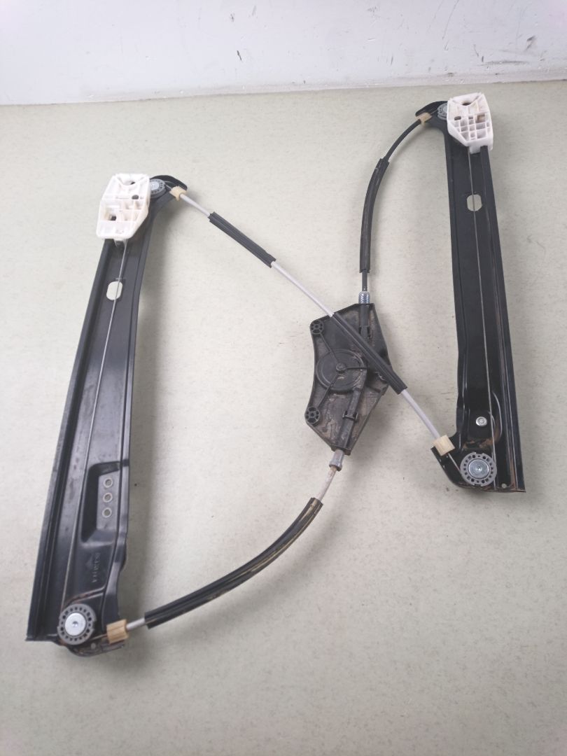 ELEVALUNAS DELANTERO IZQUIERDO Skoda Kamiq (NW4)
