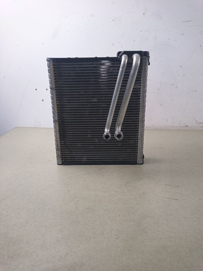 CONDENSADOR / RADIADOR  AIRE ACONDICIONADO Mercedes-Benz B (BM 246)