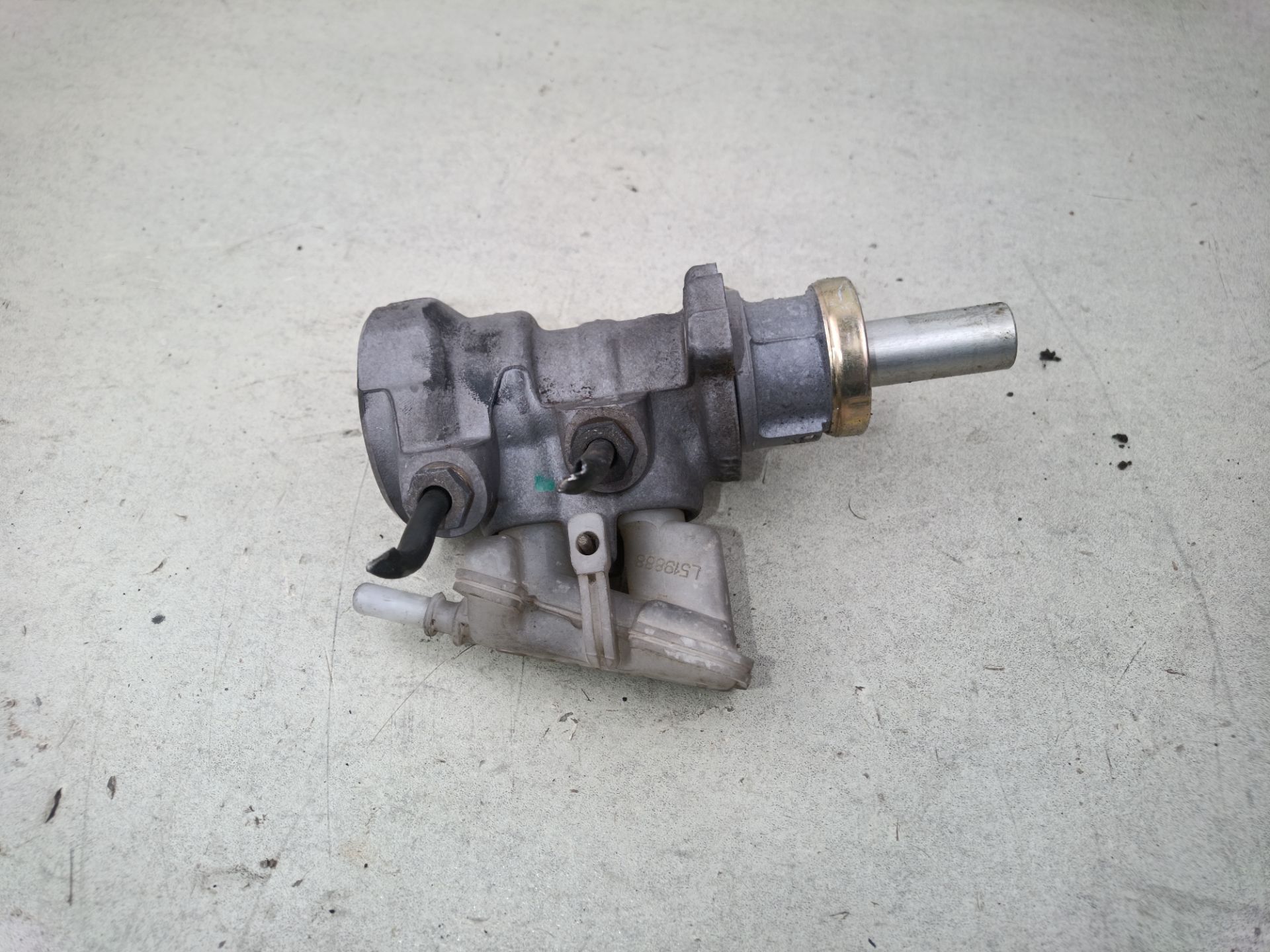 BOMBA FRENO Ford Focus Berlina (CAK)