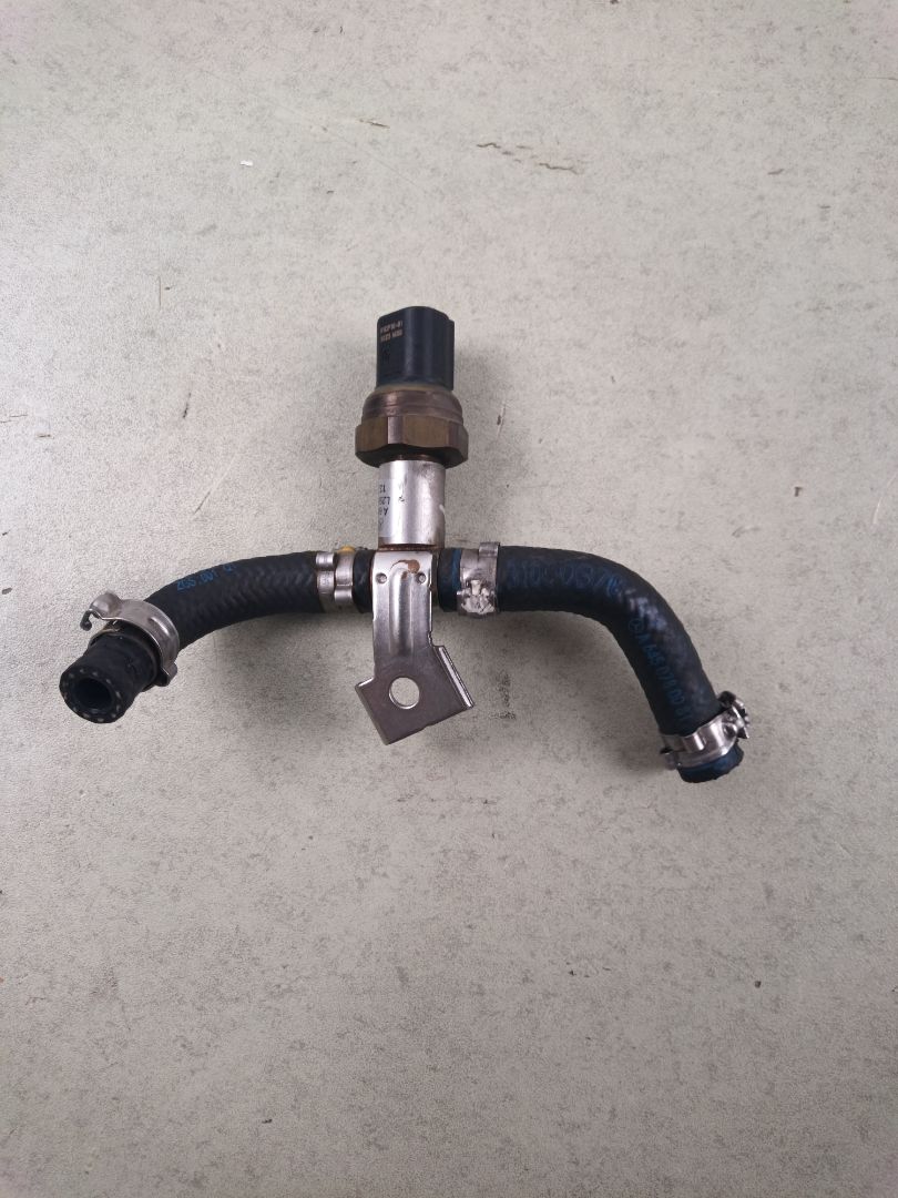 SENSOR DE PRESIÓN DEL COMBUSTIBLE Mercedes-Benz B (BM 246)