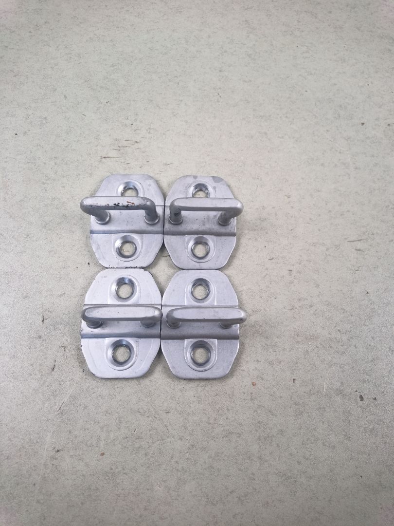 NO IDENTIFICADO Mercedes-Benz B (BM 246)
