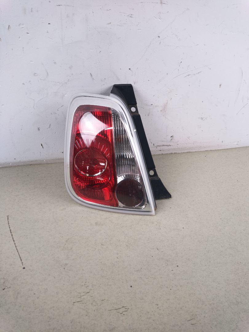 PILOTO TRASERO IZQUIERDO Fiat 500 (150) Berlina