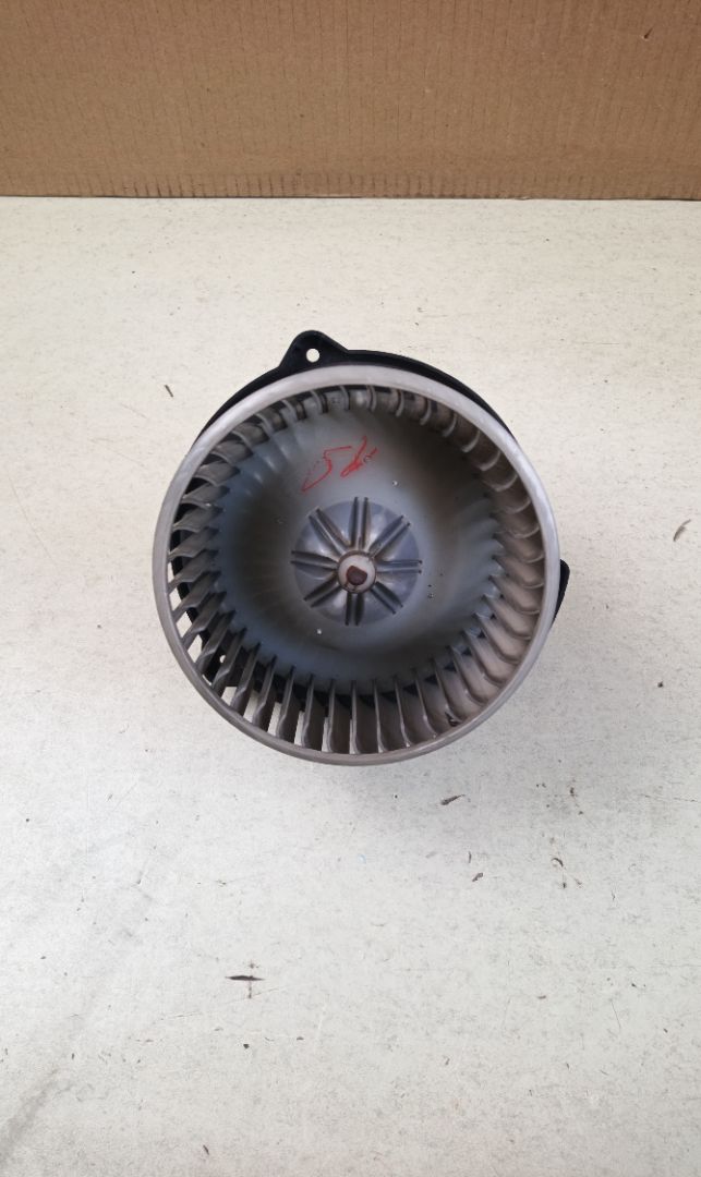VENTILADOR CALEFACCION Toyota Avensis Berlina (T25)