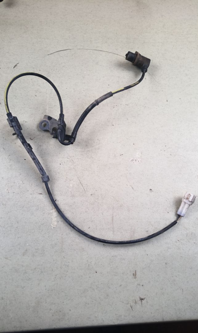 SENSOR ABS Toyota Avensis Berlina (T25)