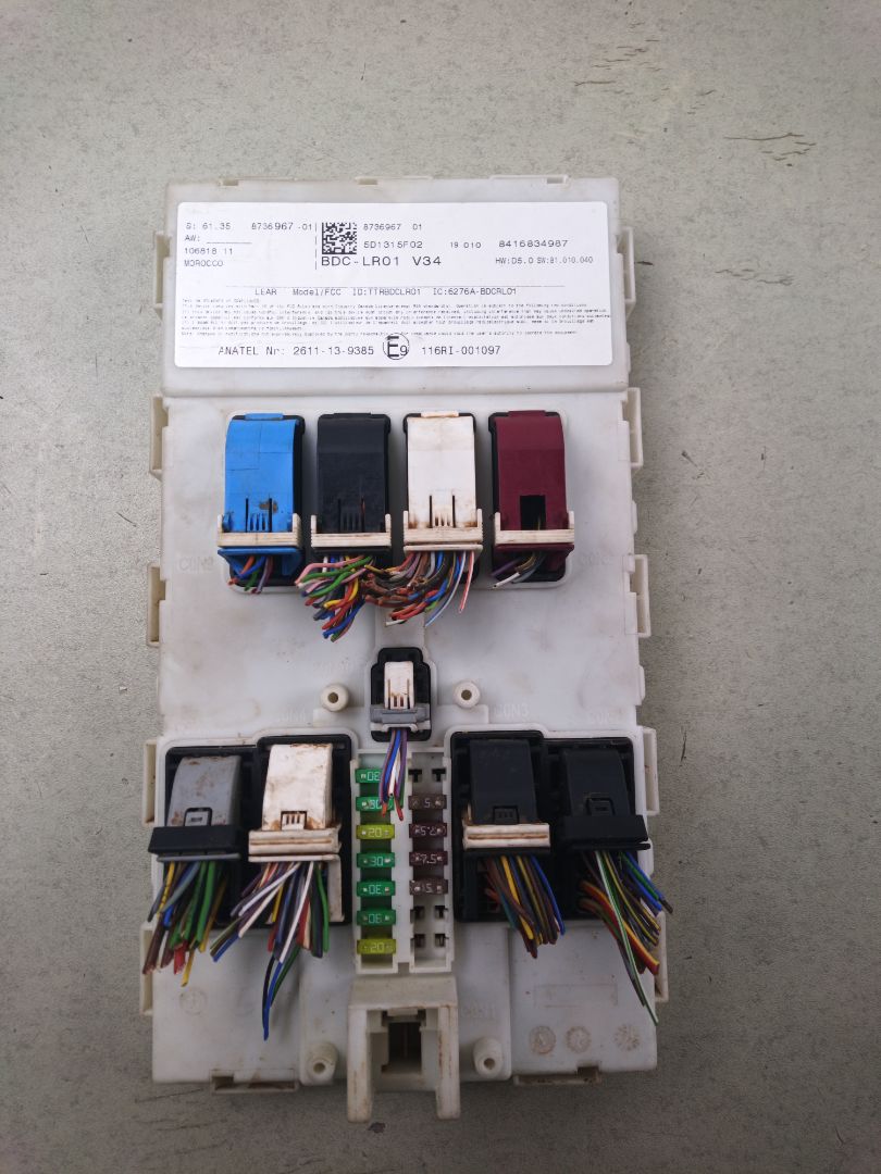 CAJA RELES / FUSIBLES MINI Mini 3p (F56)
