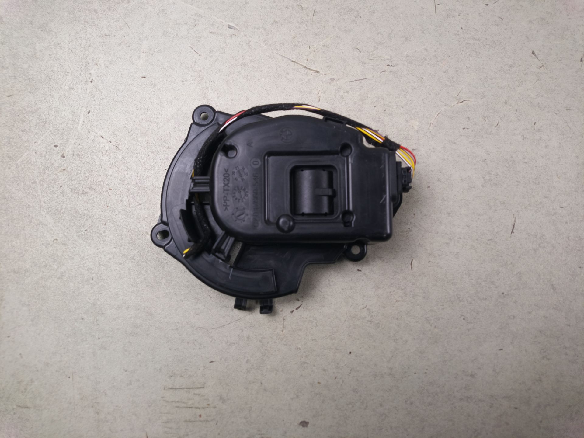 MOTOR APERTURA TRAMPILLA MINI Mini 3p (F56)