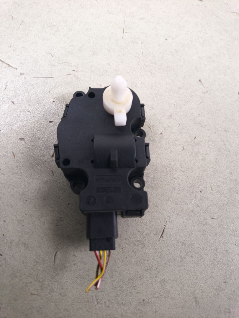 MOTOR APERTURA TRAMPILLA MINI Mini 3p (F56)
