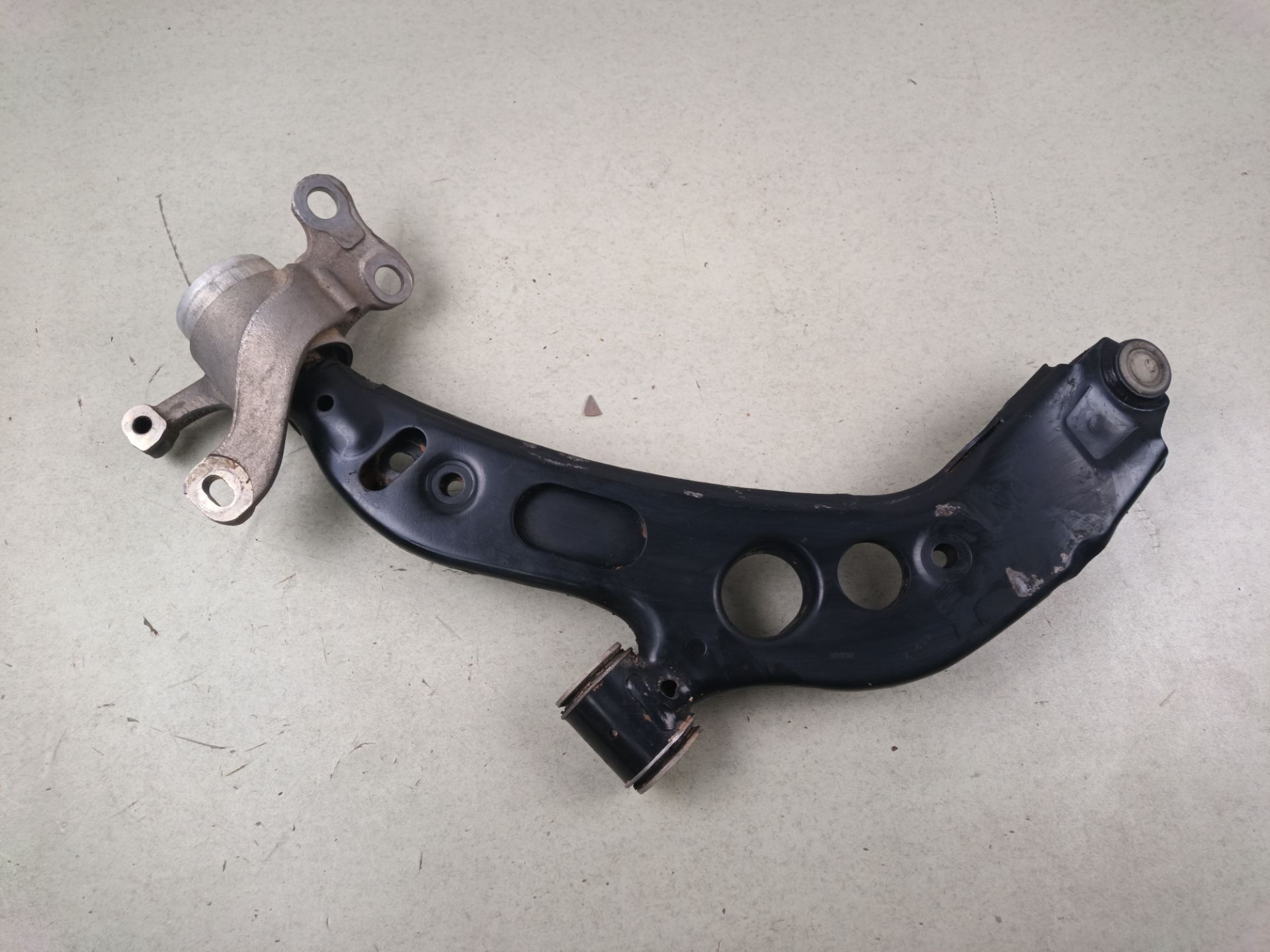 BRAZO SUSPENSION INFERIOR DELANTERO DERECHO MINI Mini 3p (F56)