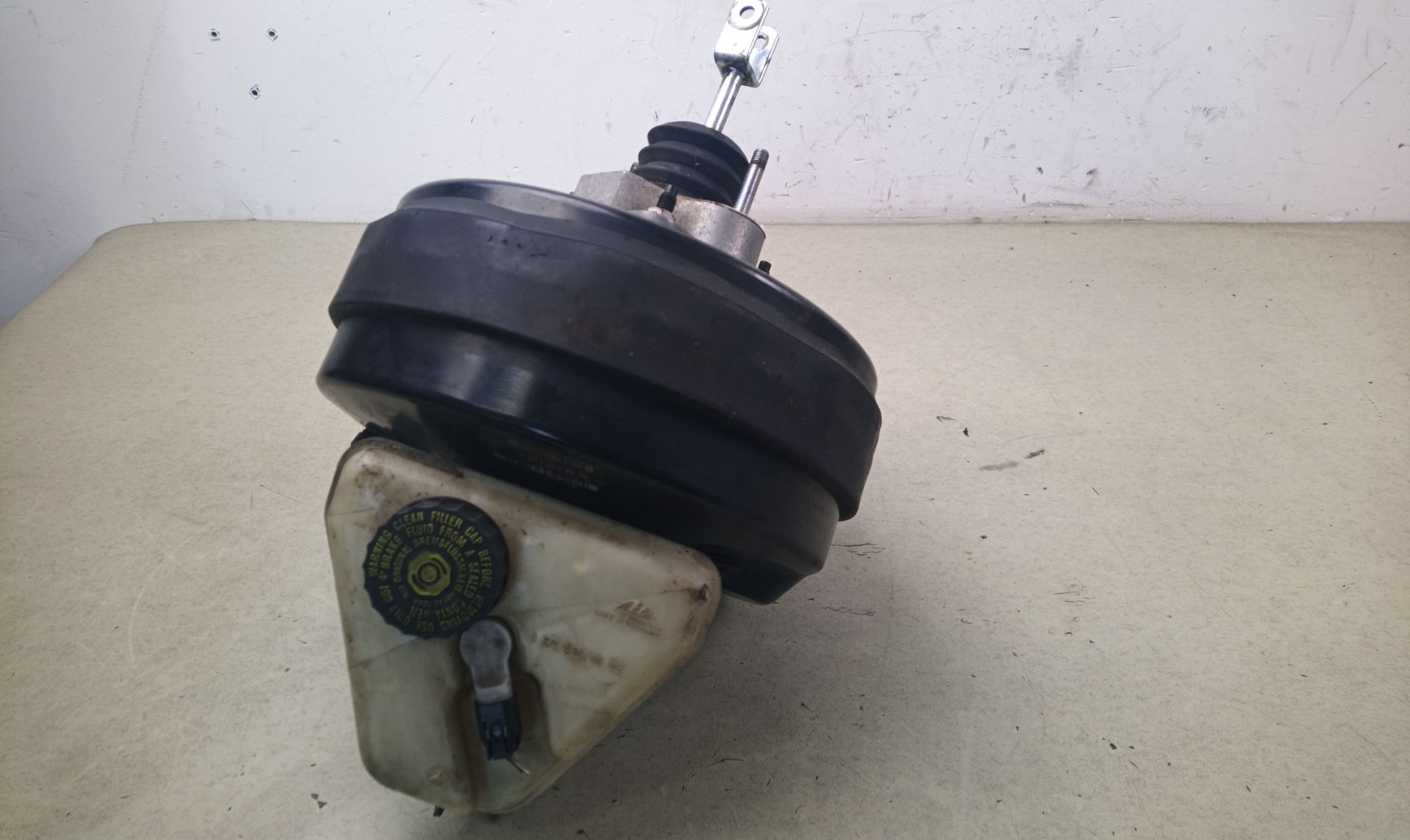 DEPOSITO SERVO Mercedes-Benz S Maybach (BM 221)