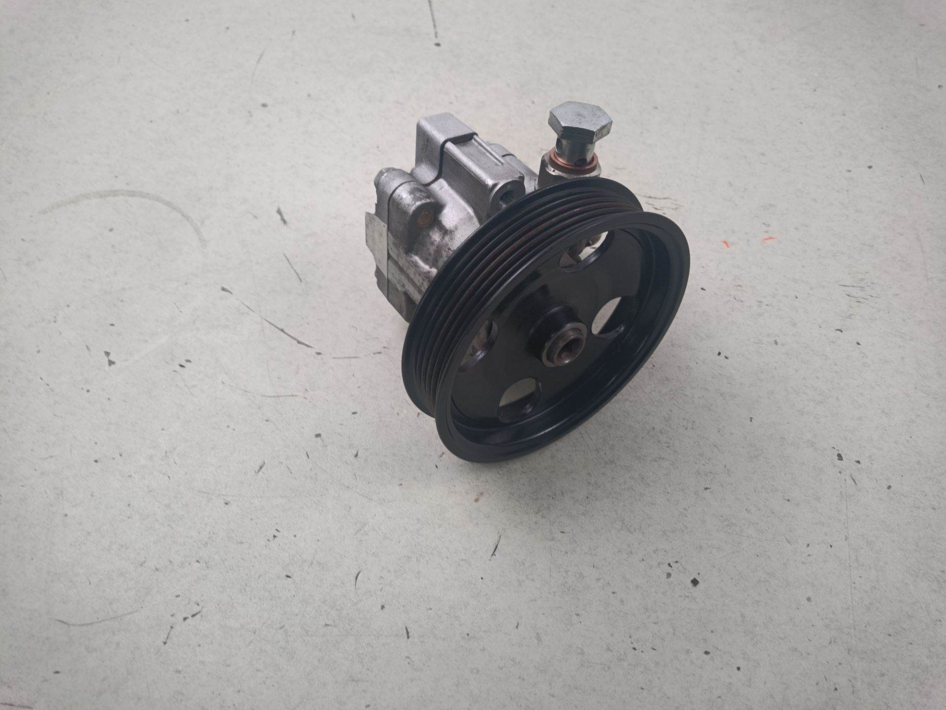 BOMBA DIRECCION Opel Insignia Berlina