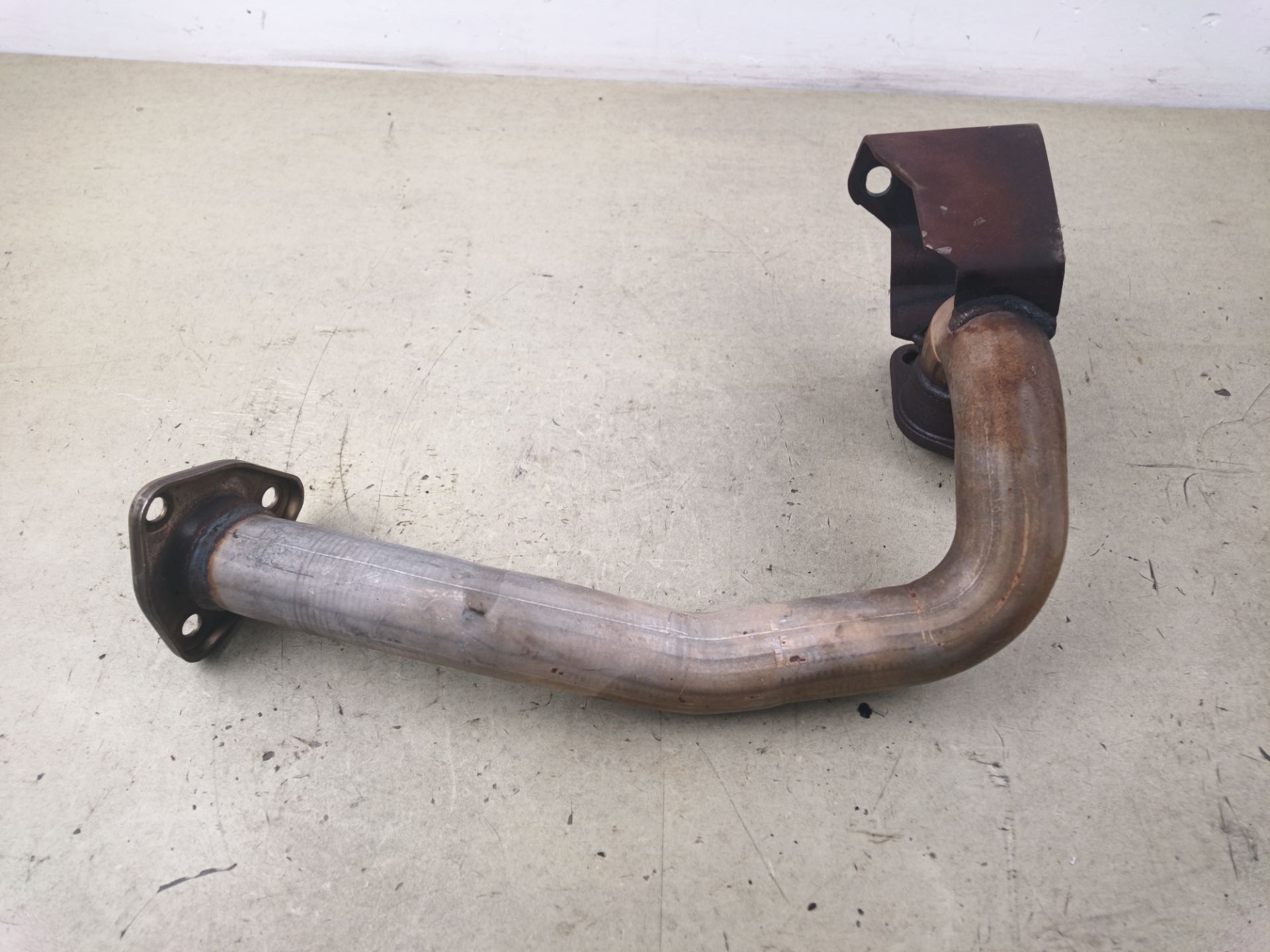 TUBO ESCAPE DELANTERO