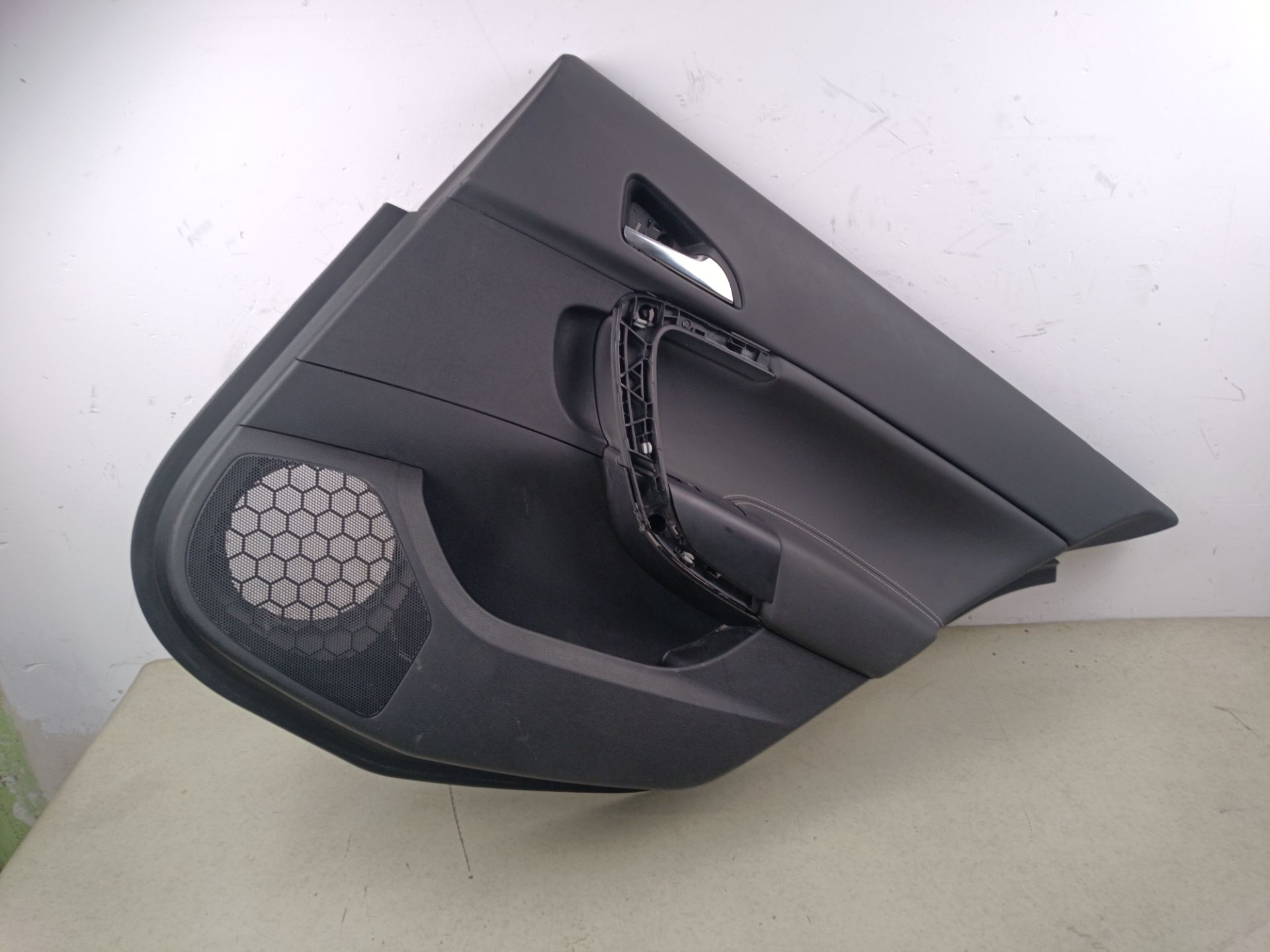 GUARNECIDO PUERTA TRASERA DERECHA Opel Insignia Berlina