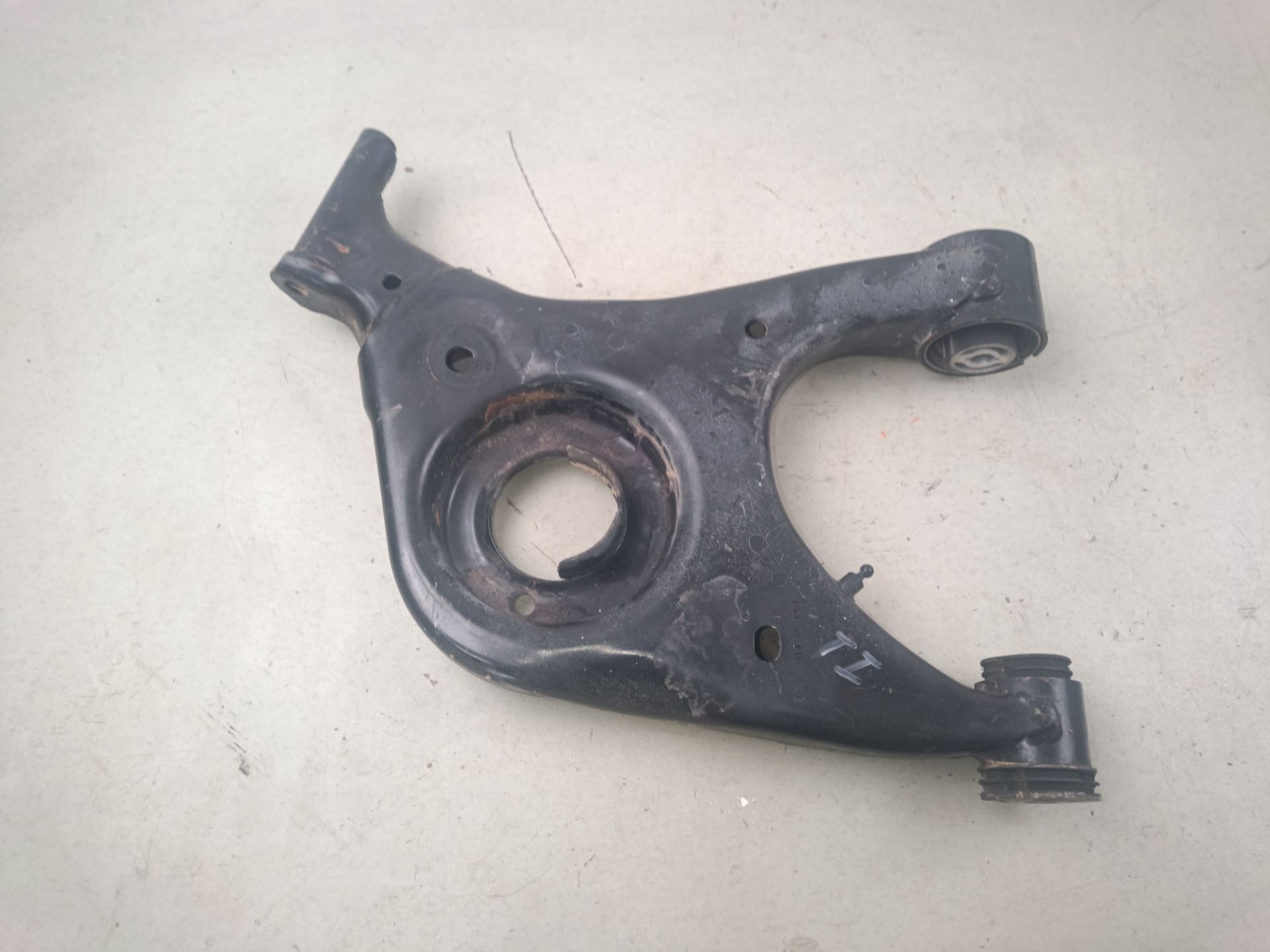 BRAZO SUSPENSION INFERIOR TRASERO IZQUIERDO Opel Insignia Berlina