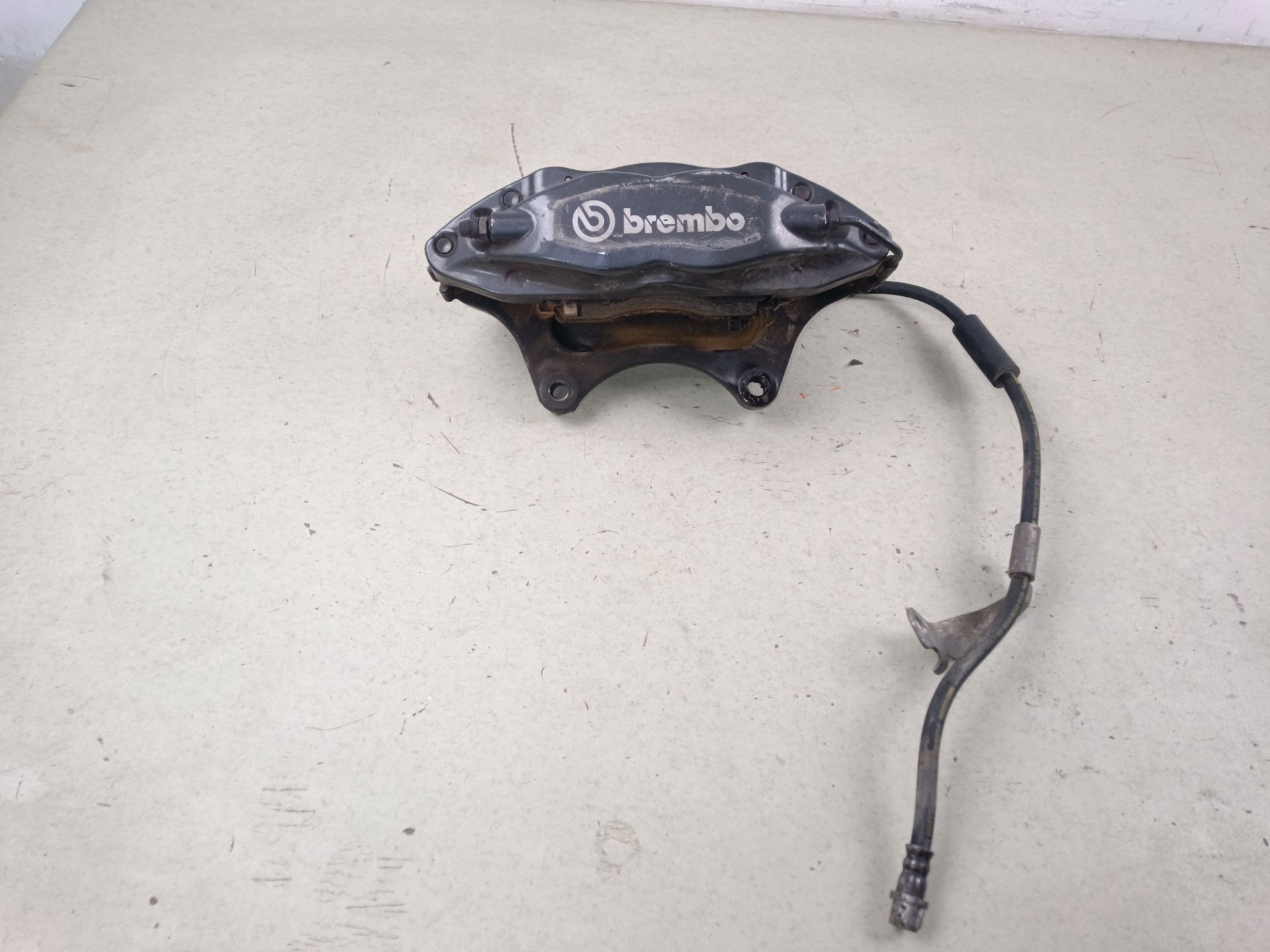PINZA DE FRENO DELANTERA IZQUIERDA Opel Insignia Berlina