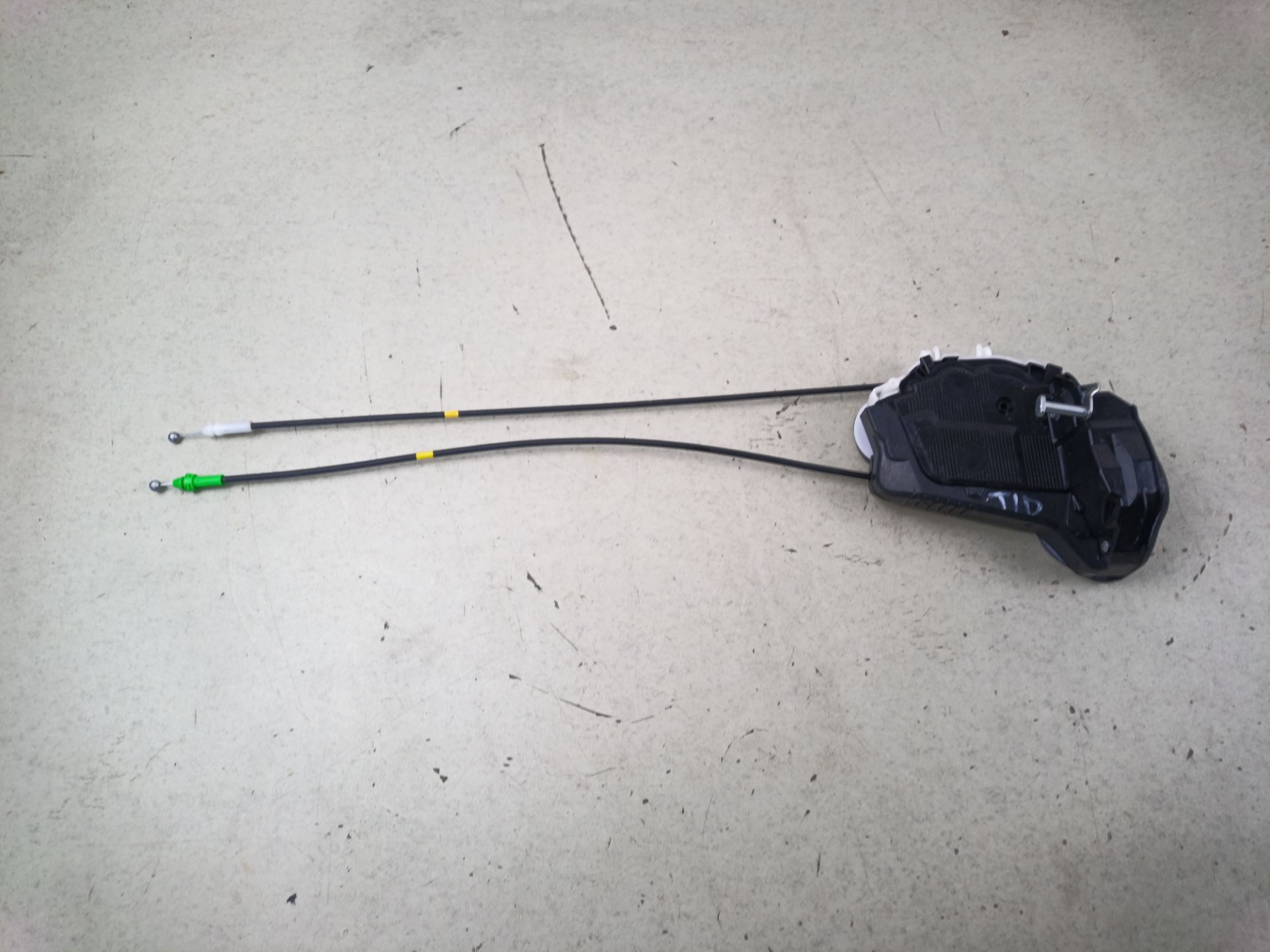 CERRADURA PUERTA TRASERA DERECHA Toyota Yaris (XP13)